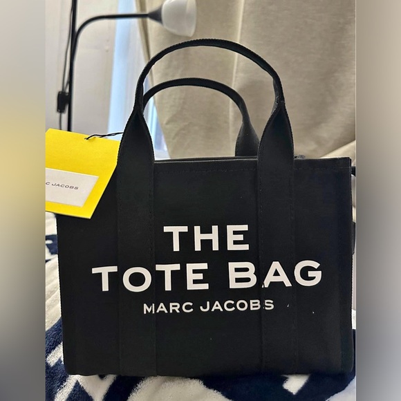 Brand new Marc jacobs the tote bag - Picture 2 of 2